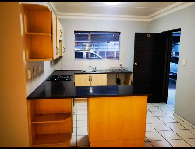 2 BEDROOM TOWNHOUSE FOR SALE IN BARDENE